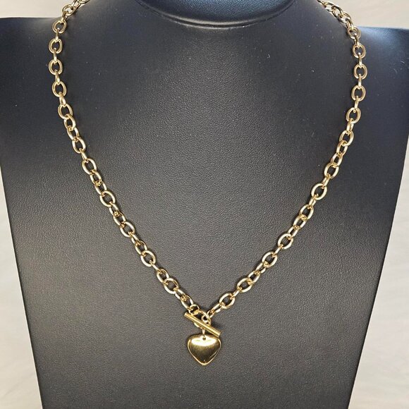 Golden Embrace 18-Karat Gold Plated Heart Charm Toggle Necklace - Picture 4 of 6